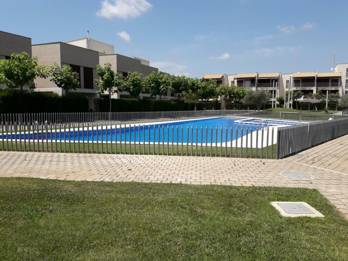 Sant Jordi Club De Golf Apart 4 X 2 Exterior photo